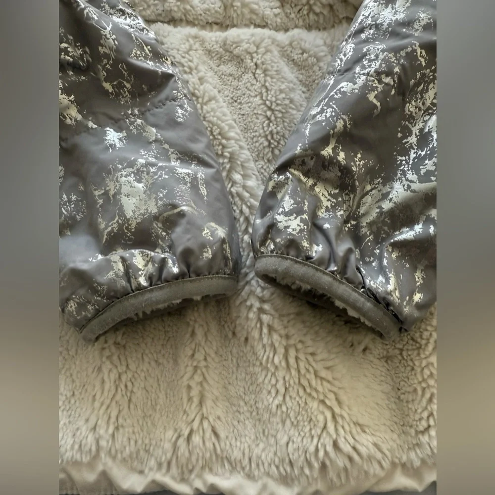 The North Face‎ Kids Reversible Metallic Gray Puffer Jacket